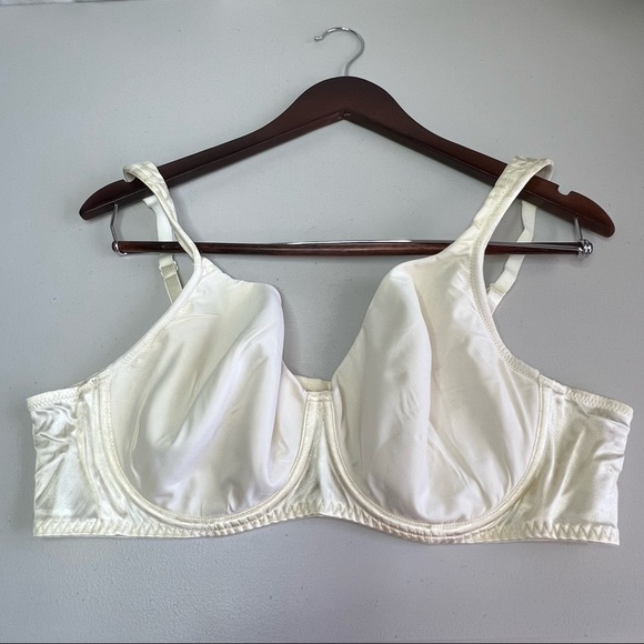 Breezies Underwire Bra -44B - Picture 1 of 7